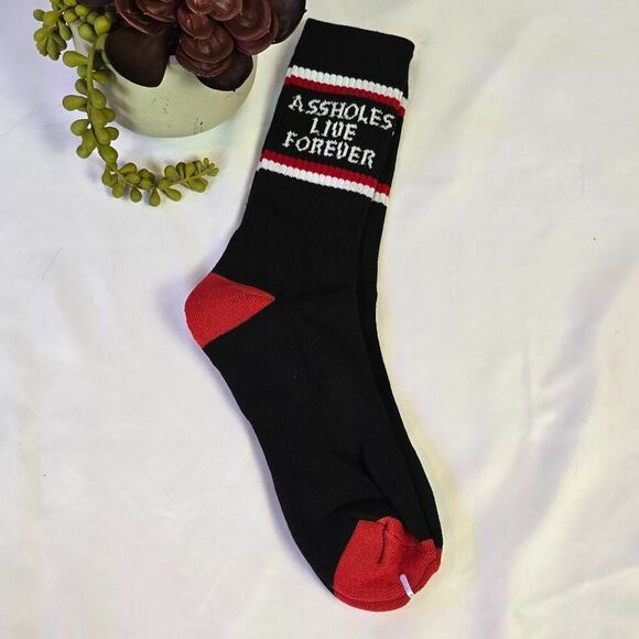 ALF Unisex Socks Black/Red/White NWT - Picture 2 of 2